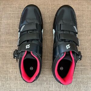 Peloton Shoes. Size 45.